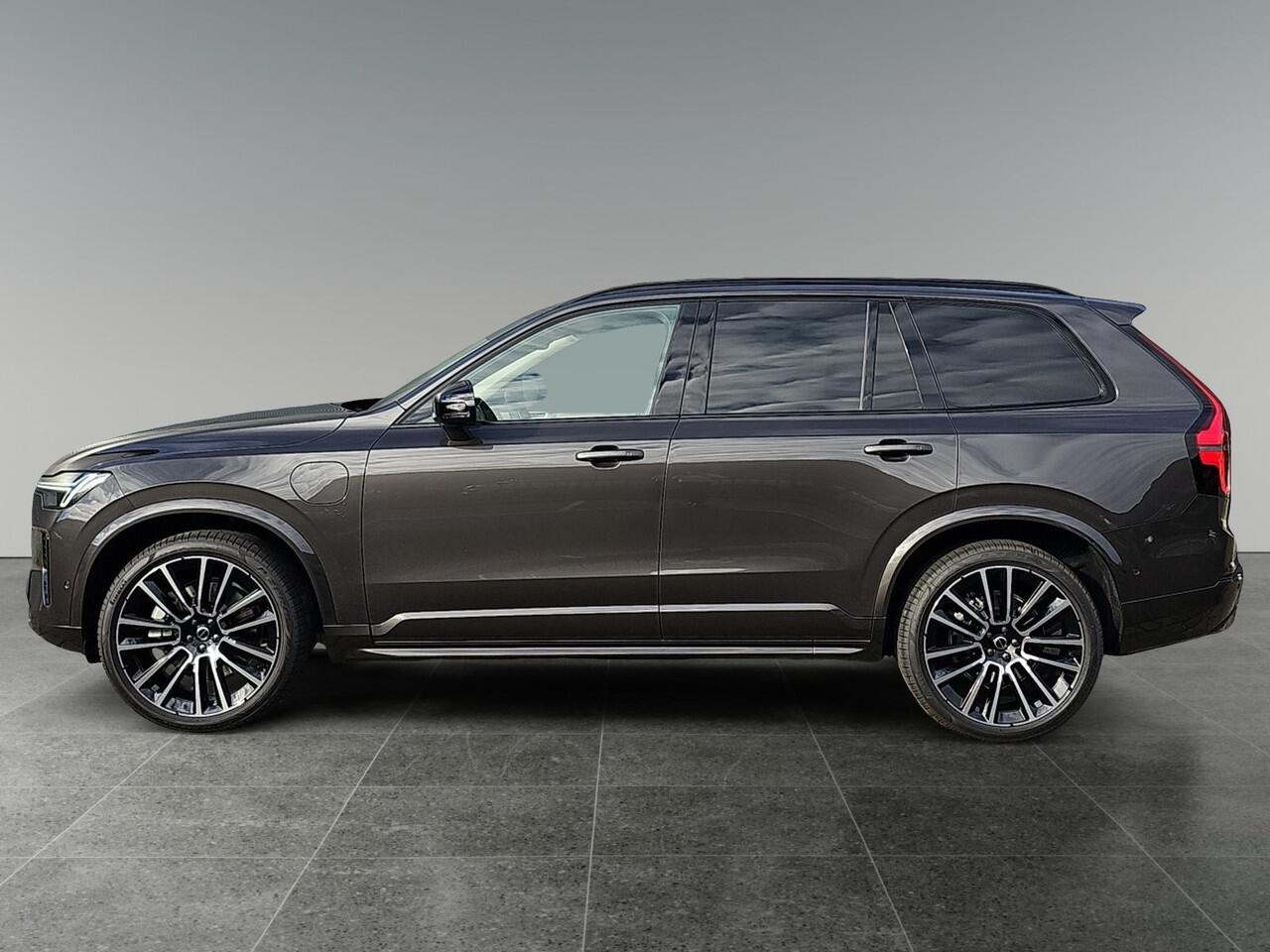 Volvo XC90 2.0 T8 Plug-in hybrid AWD Ultra Dark | Luchtvering | Bowers & Wilkins Audio | Stoelventilatie | Gelaagde zijruiten |