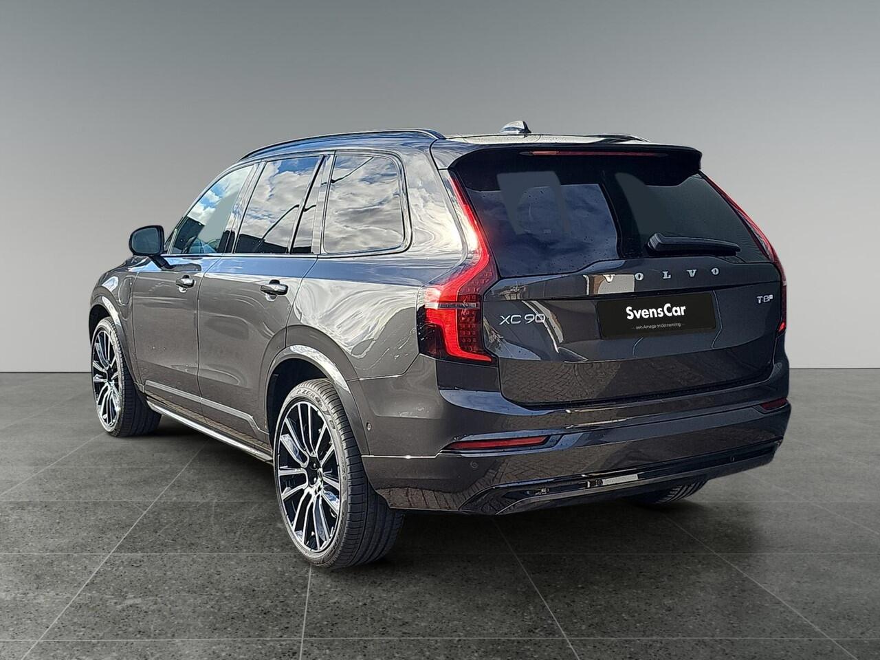 Volvo XC90 2.0 T8 Plug-in hybrid AWD Ultra Dark | Luchtvering | Bowers & Wilkins Audio | Stoelventilatie | Gelaagde zijruiten |