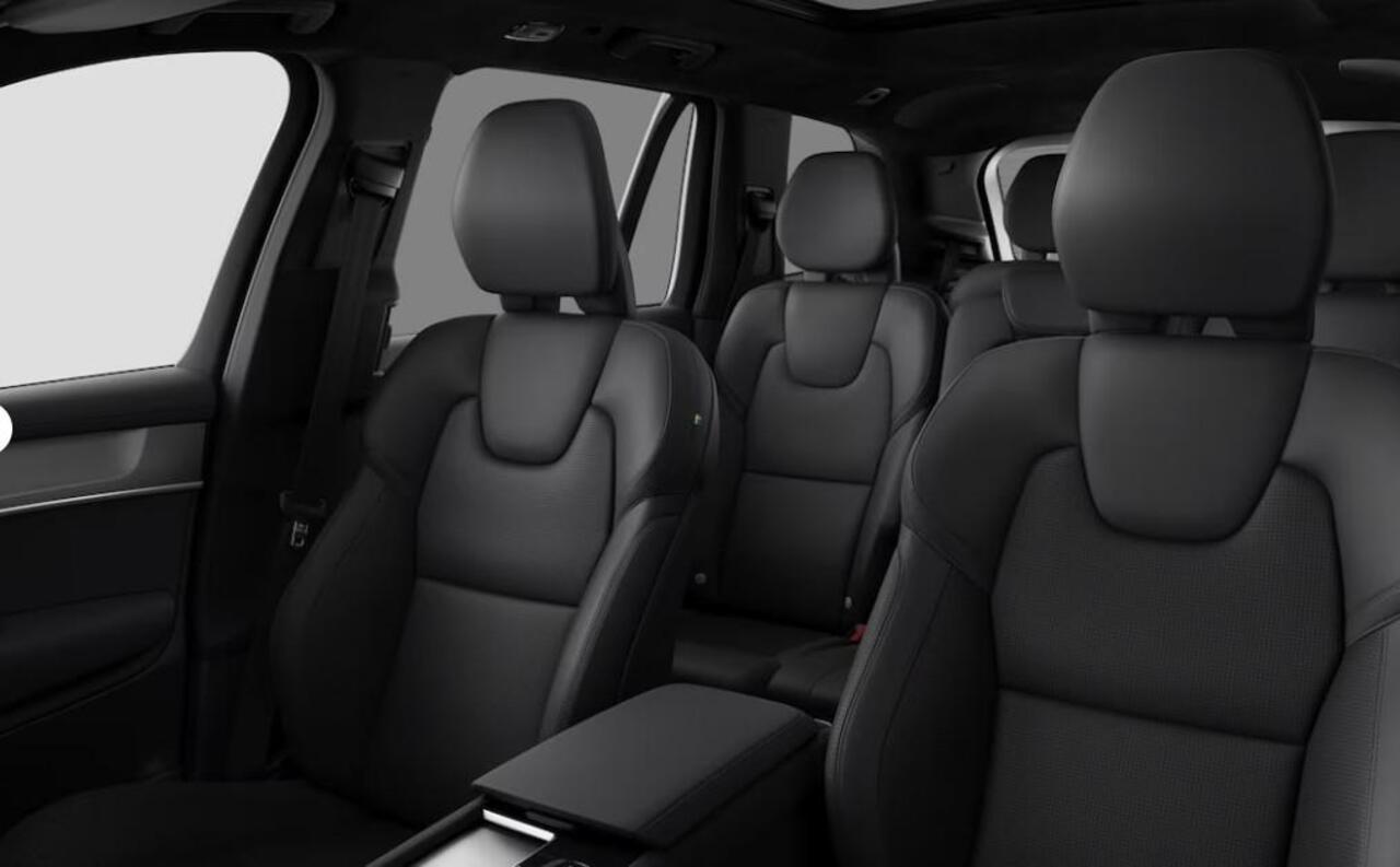 Volvo XC90 2.0 T8 Plug-in hybrid AWD Ultra Black Edition | Executive | 22" | Bowers & Wilkins | Luchtvering | Massage & Ventilatie | Gelamineerd Glas |
