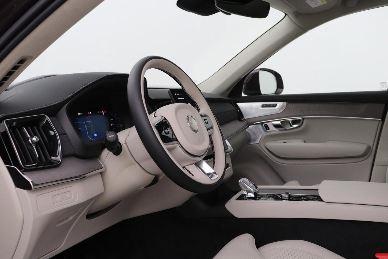 Volvo XC90 T8 Plug-in hybrid Ultra Bright | FACELIFT | Luchtvering | Bowers&Wilkins | Massage+Ventilatie | 22 Inch | Trekhaak