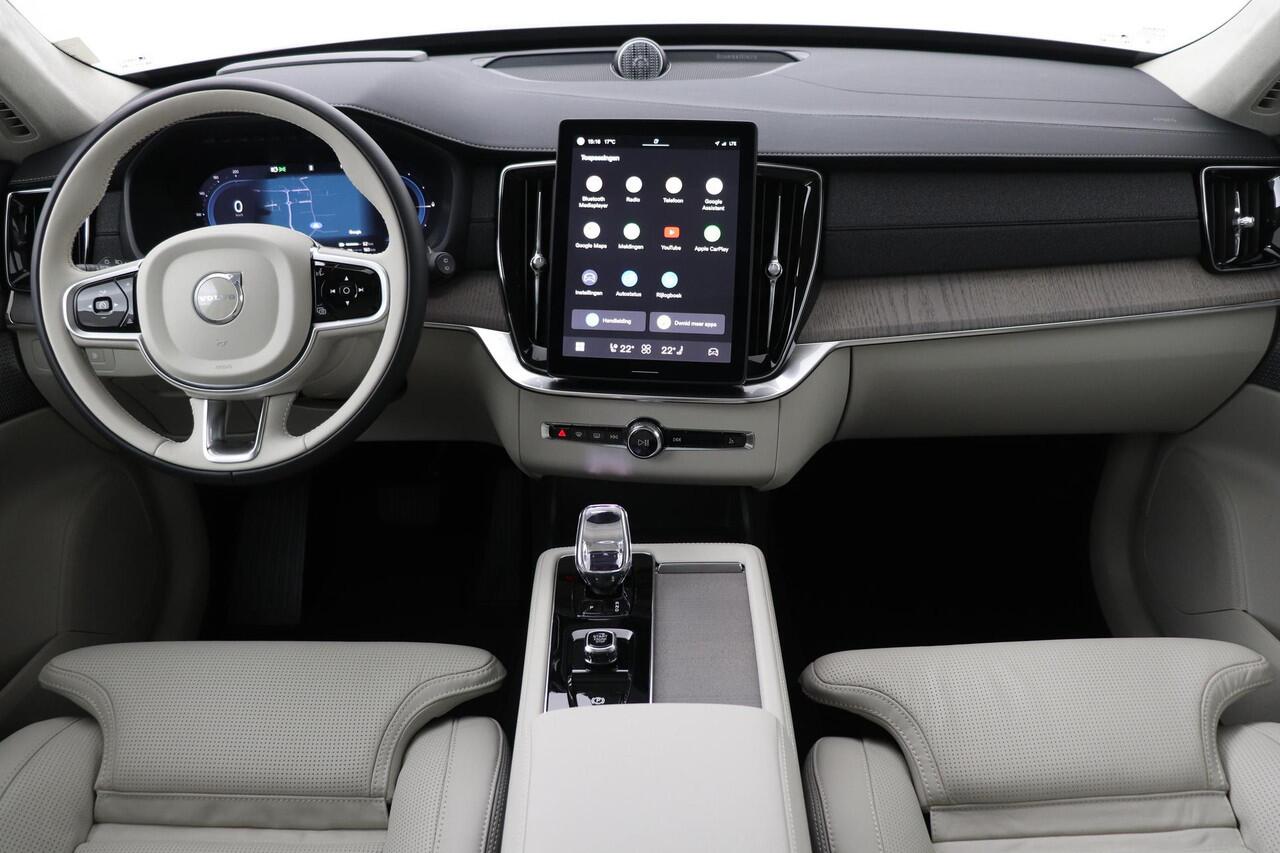Volvo XC90 T8 Plug-in hybrid Ultra Bright | FACELIFT | Luchtvering | Bowers&Wilkins | Massage+Ventilatie | 22 Inch | Trekhaak