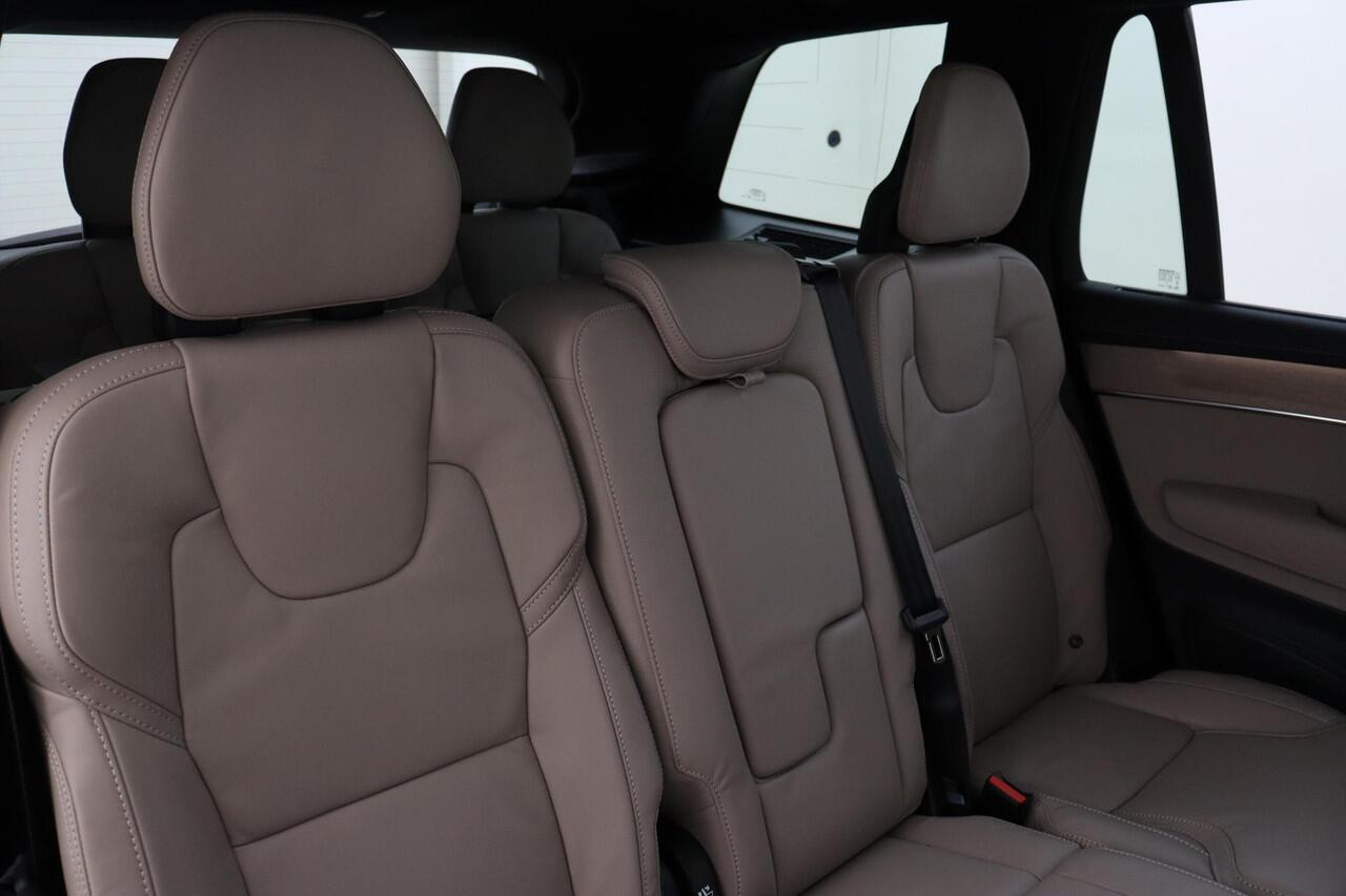 Volvo XC90 II T8 PLUG-IN HYBRID AWD ULTRA BRIGHT EXECUTIVE ED. *FULL OPTIONS!* -PANO.DAK|BOWERS&WILKINS|LUCHTVERING|GEVENT.LEDER+MASSAGE|22"|360°CAM|TREKHAAK *NW.PRIJS ¤108.772,-*