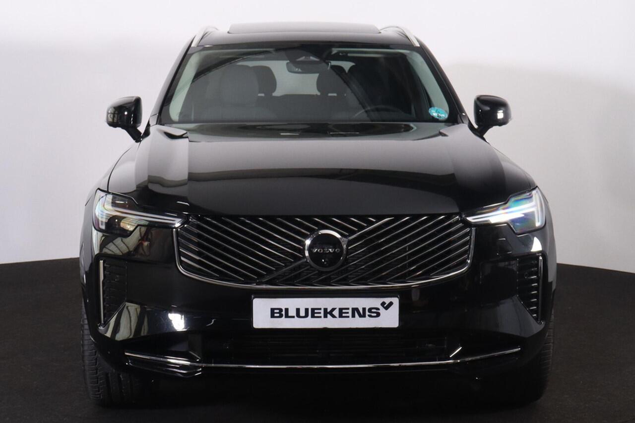 Volvo XC90 T8 Recharge AWD Plus Bright - Panorama/schuifdak - IntelliSafe Assist & Surround - 360º Camera - Harman/Kardon audio - Verwarmde voorstoelen, stuur & achterbank - Parkeersensoren voor & achter - Elektr. bedienb. voorstoelen met geheugen - Draadloze tel. l