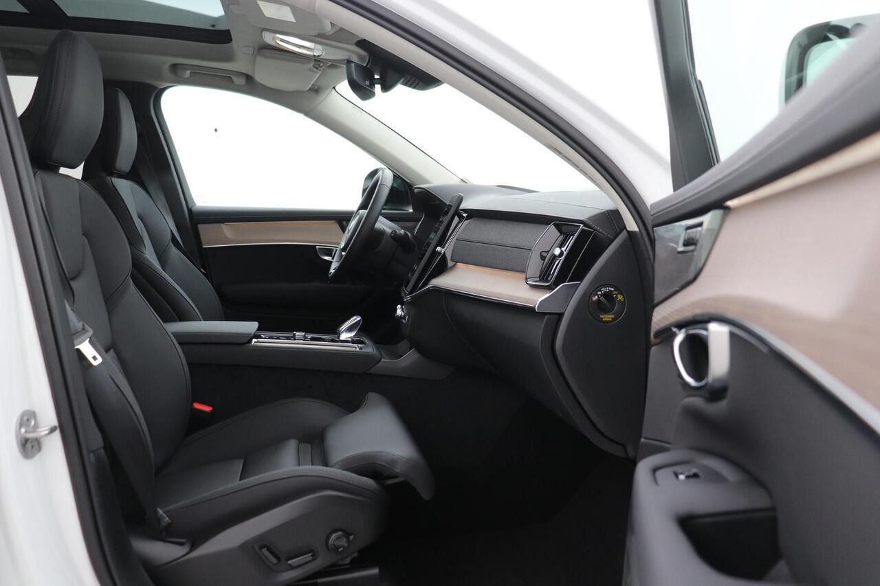 Volvo XC90 T8 Plug-in hybrid Plus Dark | Luchtvering | Head-Up | Panoramadak | ACC | 360° Camera | Stoel+Stuurverwarming
