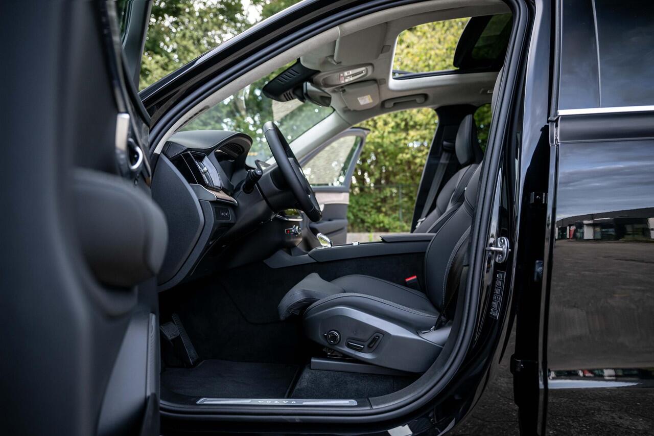 Volvo XC90 2.0 T8 Recharge AWD Ultra Bright Luchtvering Pano