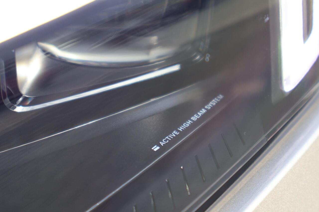 Volvo XC90 T8 Plug-in hybrid AWD Plus Bright | Panoramadak | Head-Up display | 360 Camera | Harman Kardon