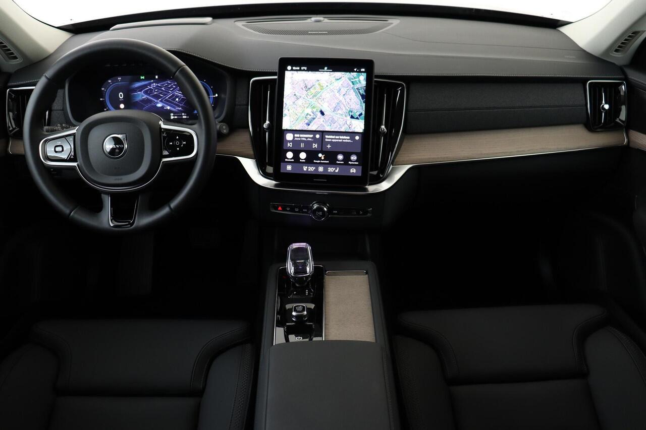 Volvo XC90 II T8 PLUG-IN HYBRID AWD PLUS DARK -360°CAM|HEAD-UP DISP.|PRIVACY.GLAS|HARMAN/KARDON|POWER.SEATS|21"