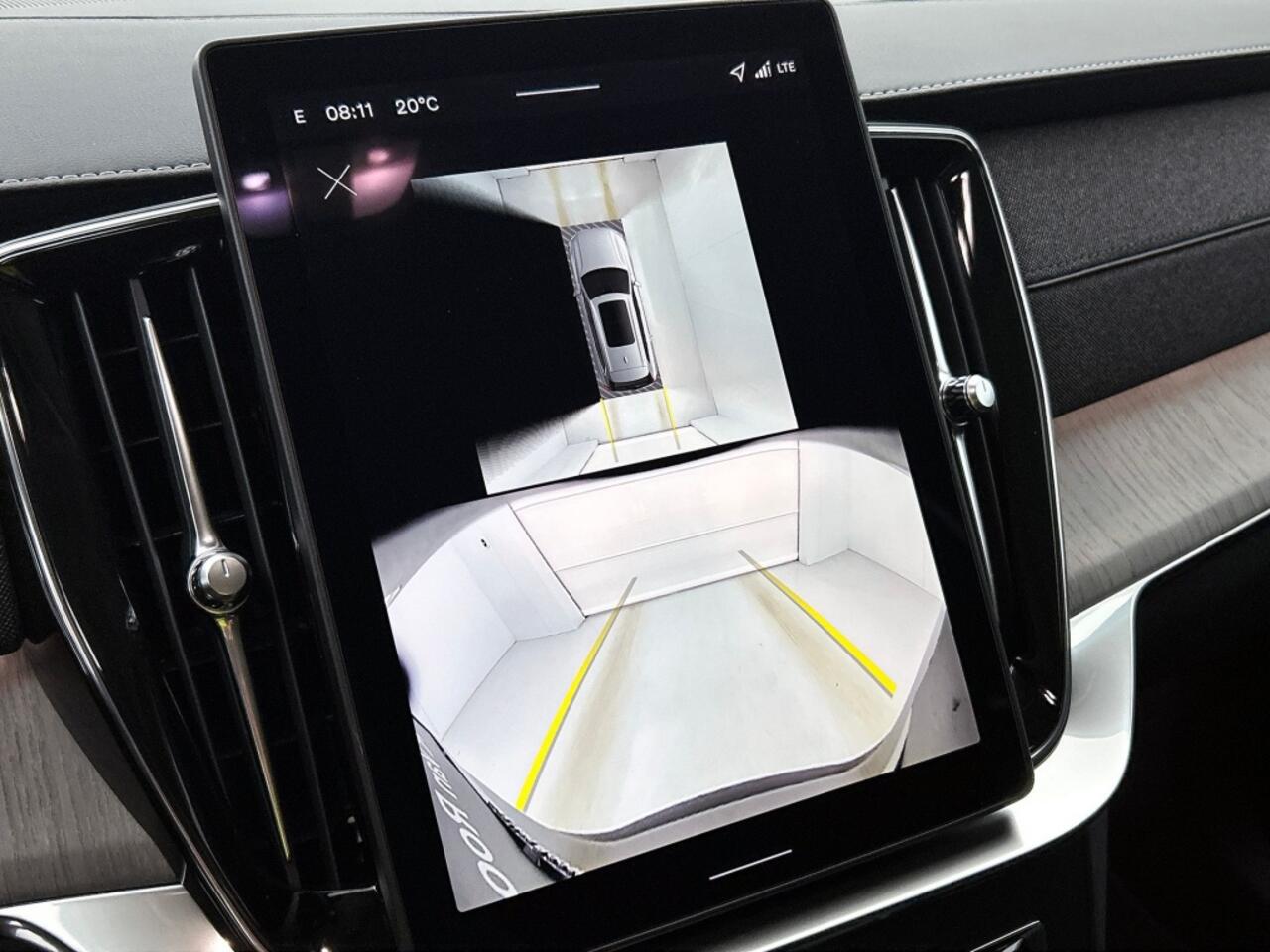 Volvo XC90 T8 AWD Ultra Dark | Nieuw | Voorraad | Bowers&Wilkins | Luchtve