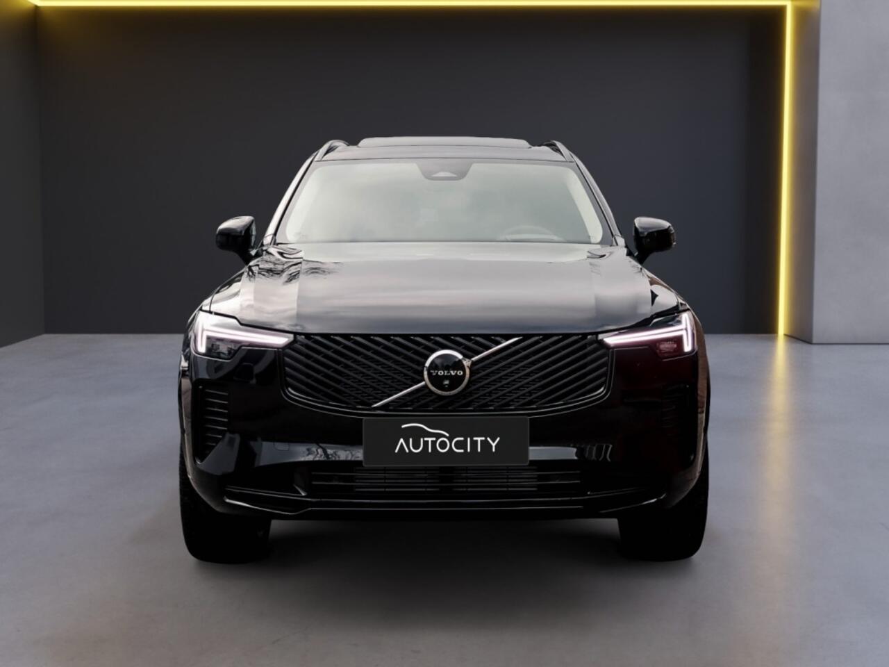 Volvo XC90 Ultra Dark MY26 Recharge Plug-In Hybrid AWD Pano l HUD l Leder l