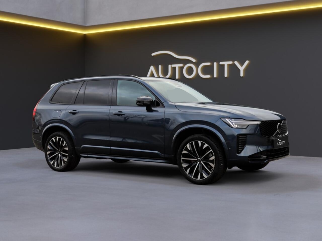 Volvo XC90 MY26 Plus Bright Recharge Plug-In Hybrid AWD Pano l 360 l