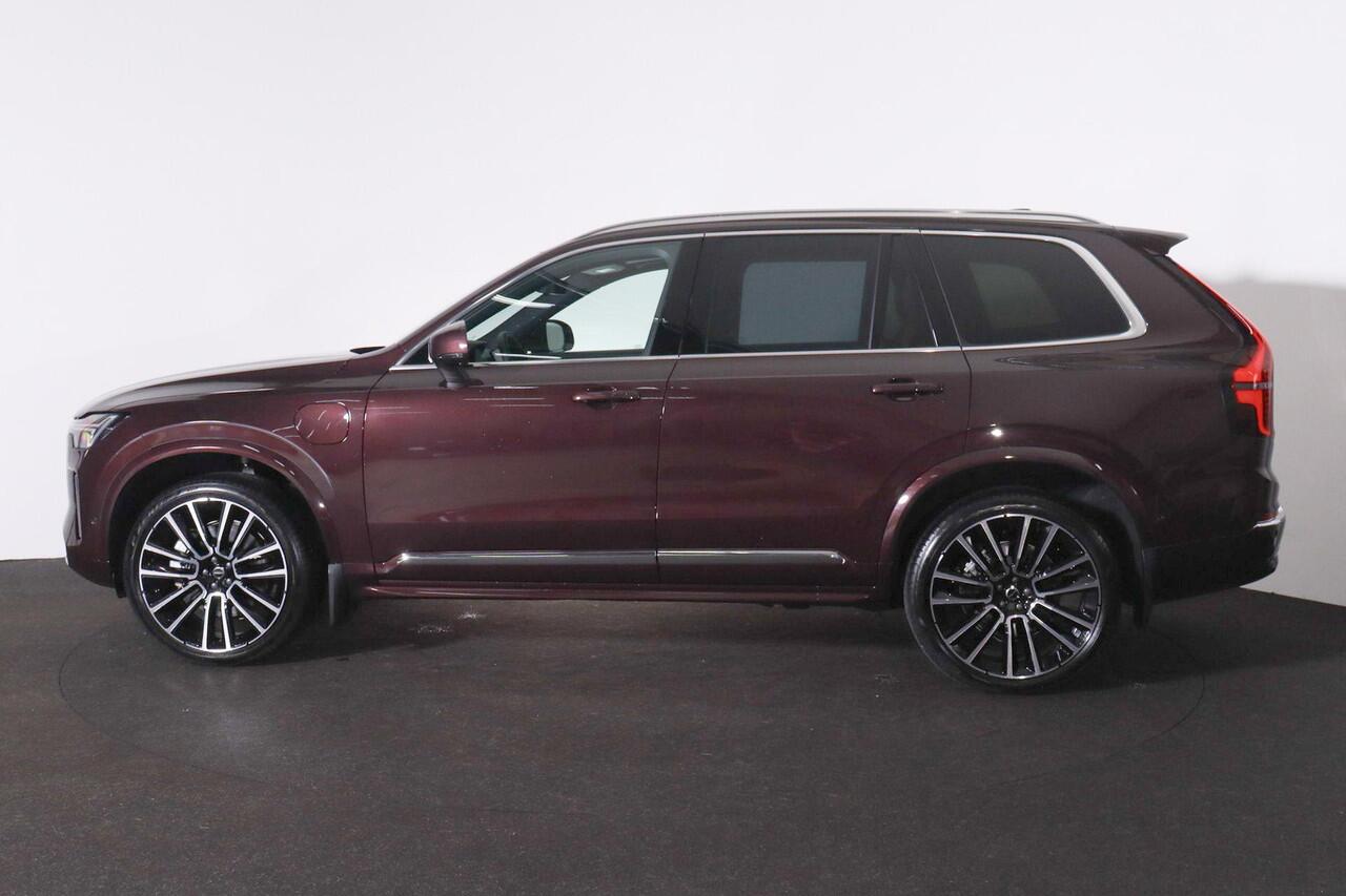 Volvo XC90 T8 Recharge AWD Ultra Bright - Luchtvering - Panorama/schuifdak - IntelliSafe Assist & Surround - 360º Camera - Bowers & Wilkins audio - Adaptieve LED koplampen - Verwarmde voorstoelen, stuur & achterbank - Parkeersensoren voor & achter - Elektr. bedienb.