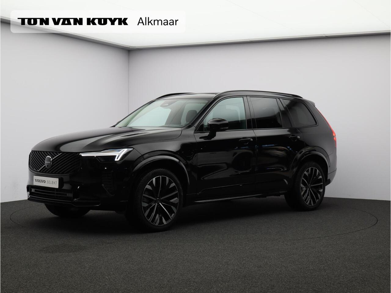 Volvo XC90 T8 Plug-in hybrid AWD Ultra Dark / Luchtvering / Head-Up Display / Pano. dak / 360 camera / Stoel-, stuur-, achterbankverwarming / Harman Kardon / Elektr. stoelverstelling / Blis