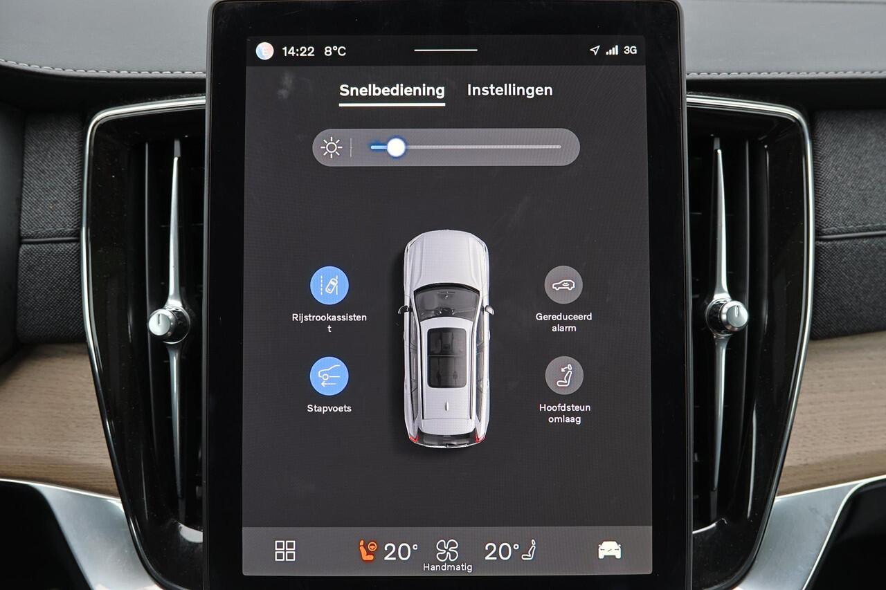 Volvo XC90 T8 Recharge AWD Plus Dark - Panorama/schuifdak - IntelliSafe Assist & Surround - 360º Camera - Harman/Kardon audio - Adaptieve LED koplampen - Verwarmde voorstoelen, stuur & achterbank - Parkeersensoren voor & achter - Elektr. bedienb. voorstoelen met geh