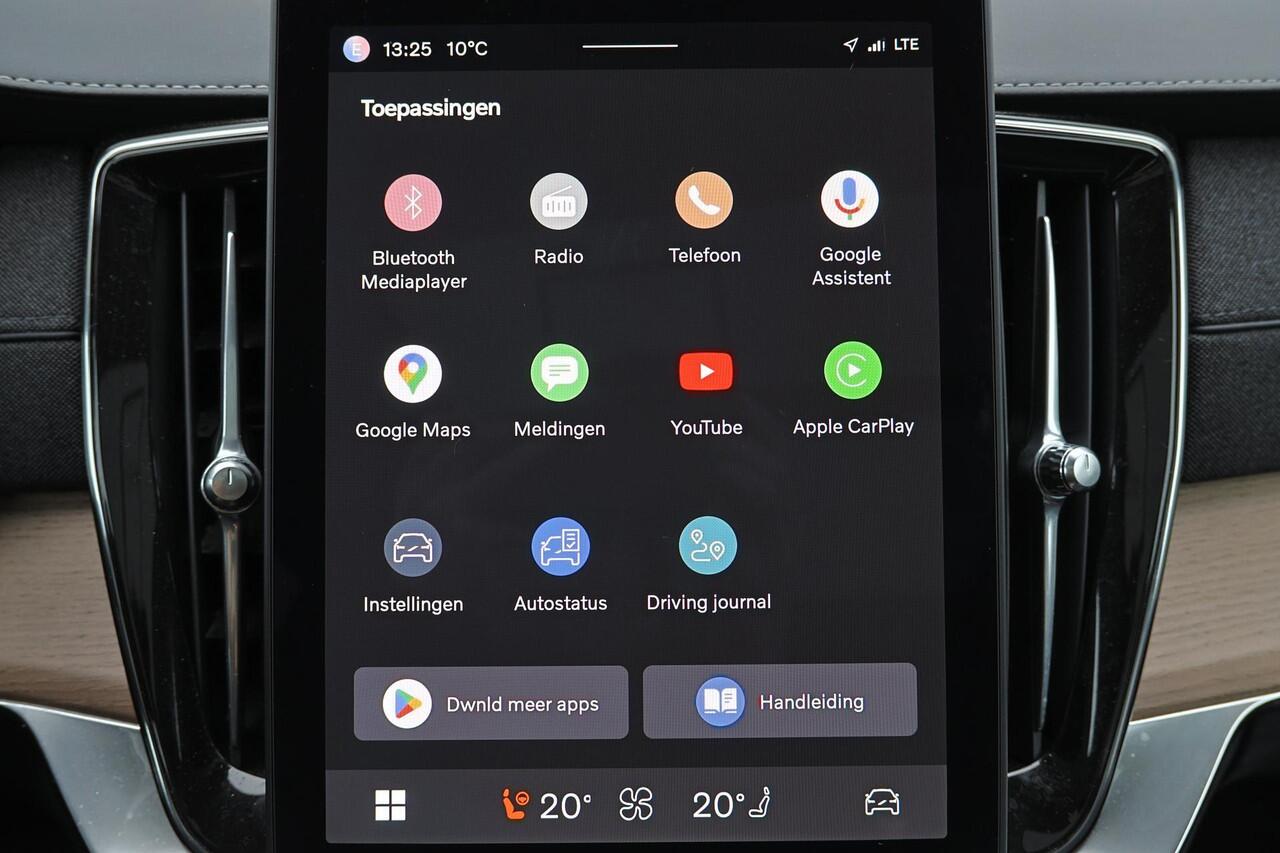 Volvo XC90 T8 Recharge AWD Plus Bright - Panorama/schuifdak - IntelliSafe Assist & Surround - 360º Camera - Harman/Kardon audio - Adaptieve LED koplampen - Vrwarmde voorstoelen, stuur & achterbank - Parkeersensoren voor & achter - Elektr. bedienb. voorstoelen met ge