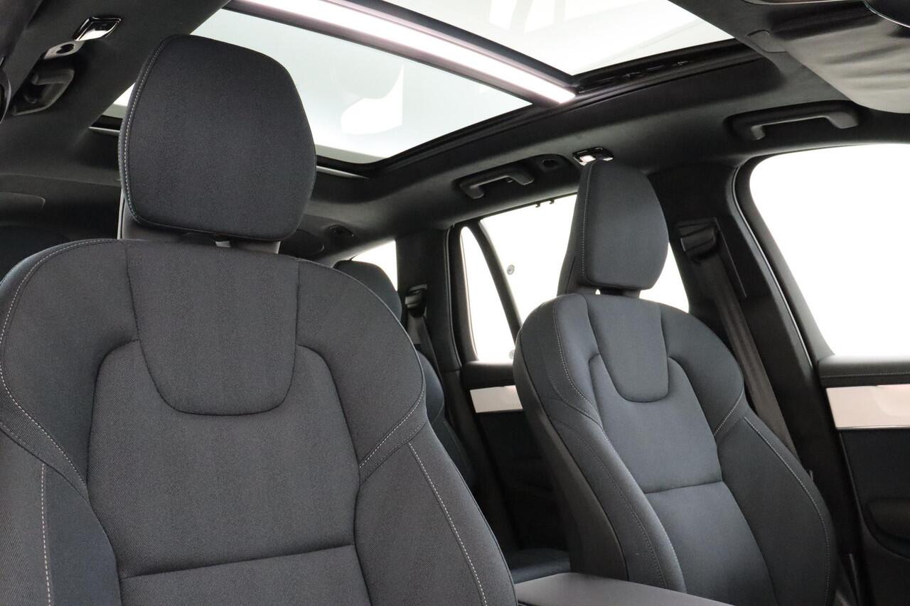 Volvo XC90 II T8 PLUG-IN HYBRID AWD ULTRA DARK -PANO.DAK|HARMAN/KARDON|360°CAM|ADAP.LED|HEAD-UP DISP.|POWER-SEATS|HERRINGBONE