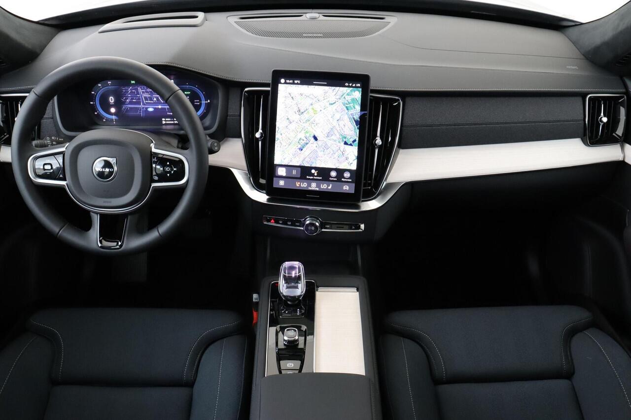 Volvo XC90 II T8 PLUG-IN HYBRID AWD ULTRA DARK -PANO.DAK|HARMAN/KARDON|360°CAM|ADAP.LED|HEAD-UP DISP.|POWER-SEATS|HERRINGBONE