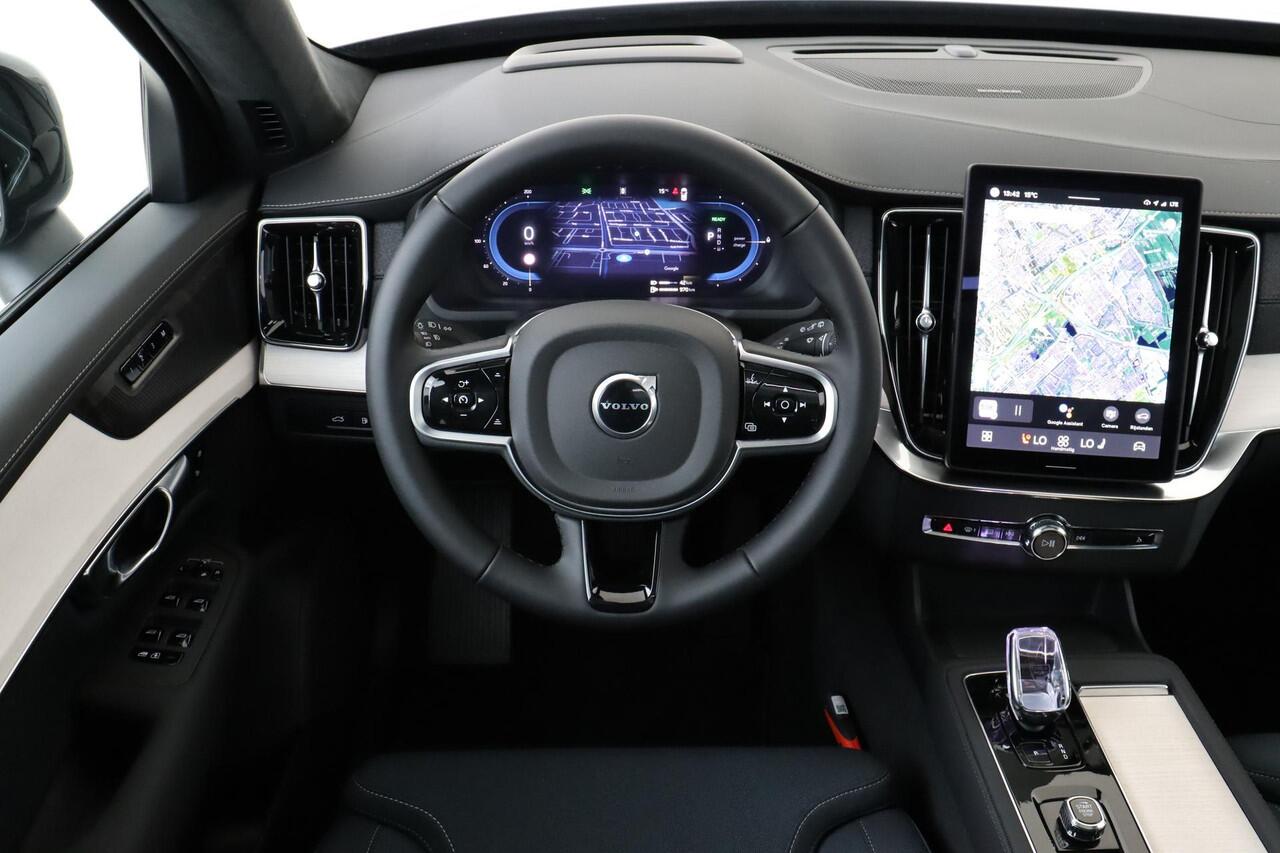 Volvo XC90 II T8 PLUG-IN HYBRID AWD ULTRA DARK -PANO.DAK|HARMAN/KARDON|360°CAM|ADAP.LED|HEAD-UP DISP.|POWER-SEATS|HERRINGBONE