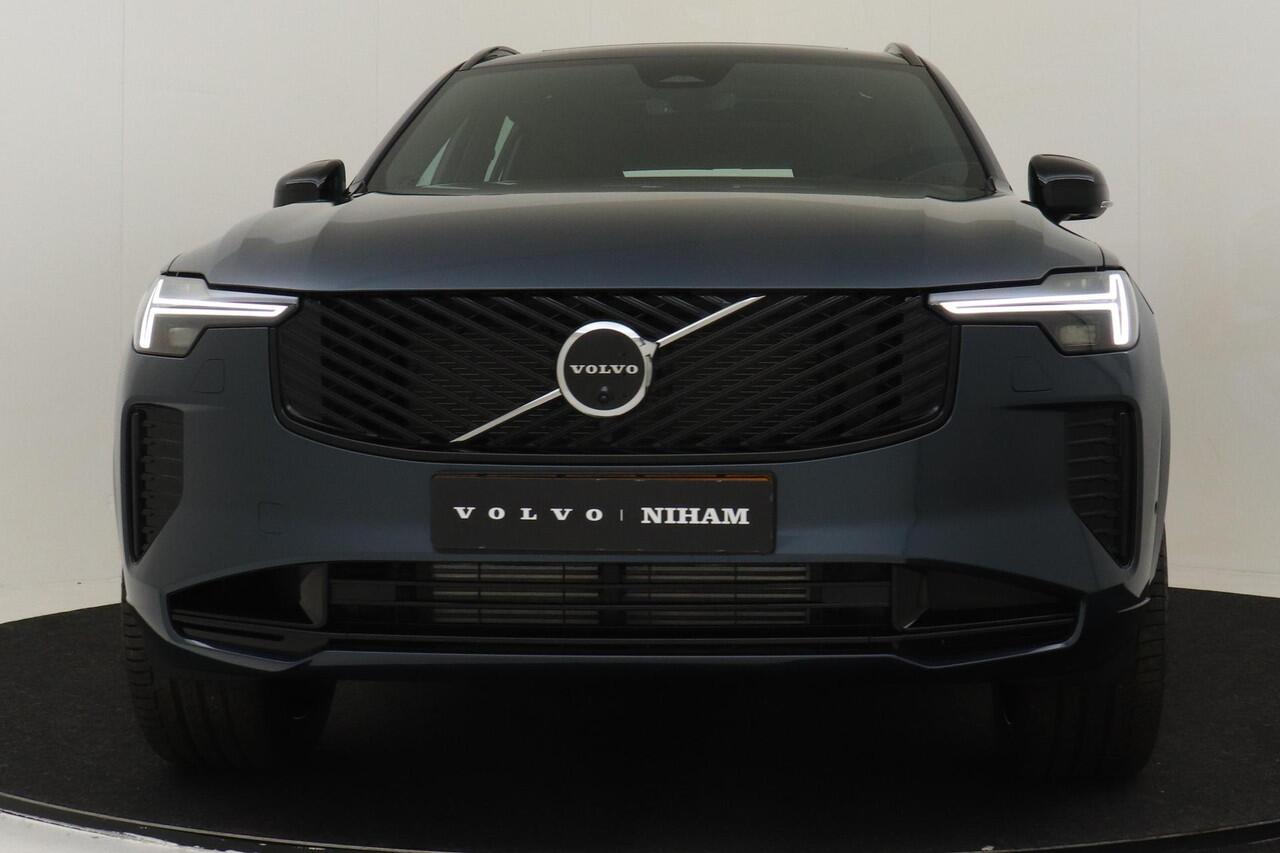 Volvo XC90 II T8 PLUG-IN HYBRID AWD ULTRA DARK -PANO.DAK|HARMAN/KARDON|360°CAM|ADAP.LED|HEAD-UP DISP.|POWER-SEATS|HERRINGBONE