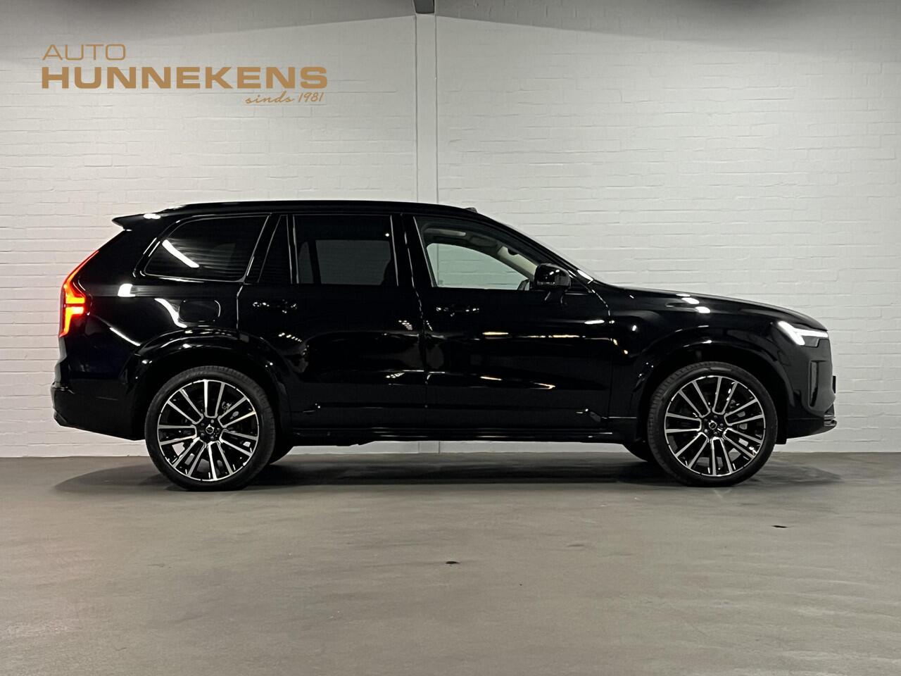 Volvo XC90 2.0 T8 Plug-in hybrid AWD Ultra Dark Luchtvering | Bowers & Wilkins | Massage | Trekhaak | Adapt. Cruise | Stoelventilatie | 22" wielen | 360 camera | Head-up
