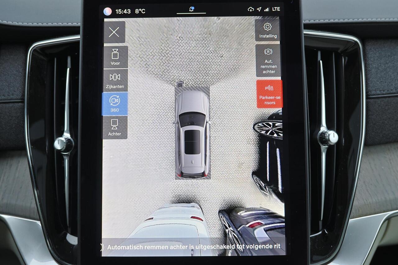Volvo XC90 T8 Recharge AWD Ultra Bright - Luchtvering - Panorama/schuifdak - IntelliSafe Assist & Surround - 360º Camera - Bowers & Wilkins audio - Adaptieve LED koplampen - Verwarmde voorstoelen, stuur & achterbank - Parkeersensoren voor & achter - Elektr. bedienb.