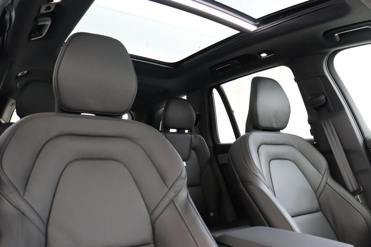 Volvo XC90 II T8 PLUG-IN HYBRID AWD PLUS BLACK EDITION -PANO.DAK|HARMAN/KARDON|LUCHTVERING|360°CAM|HEAD-UP DISP.|PRIVACY.GLAS|SPORTSTOELEN *NW.PRIJS ¤102.477,-*