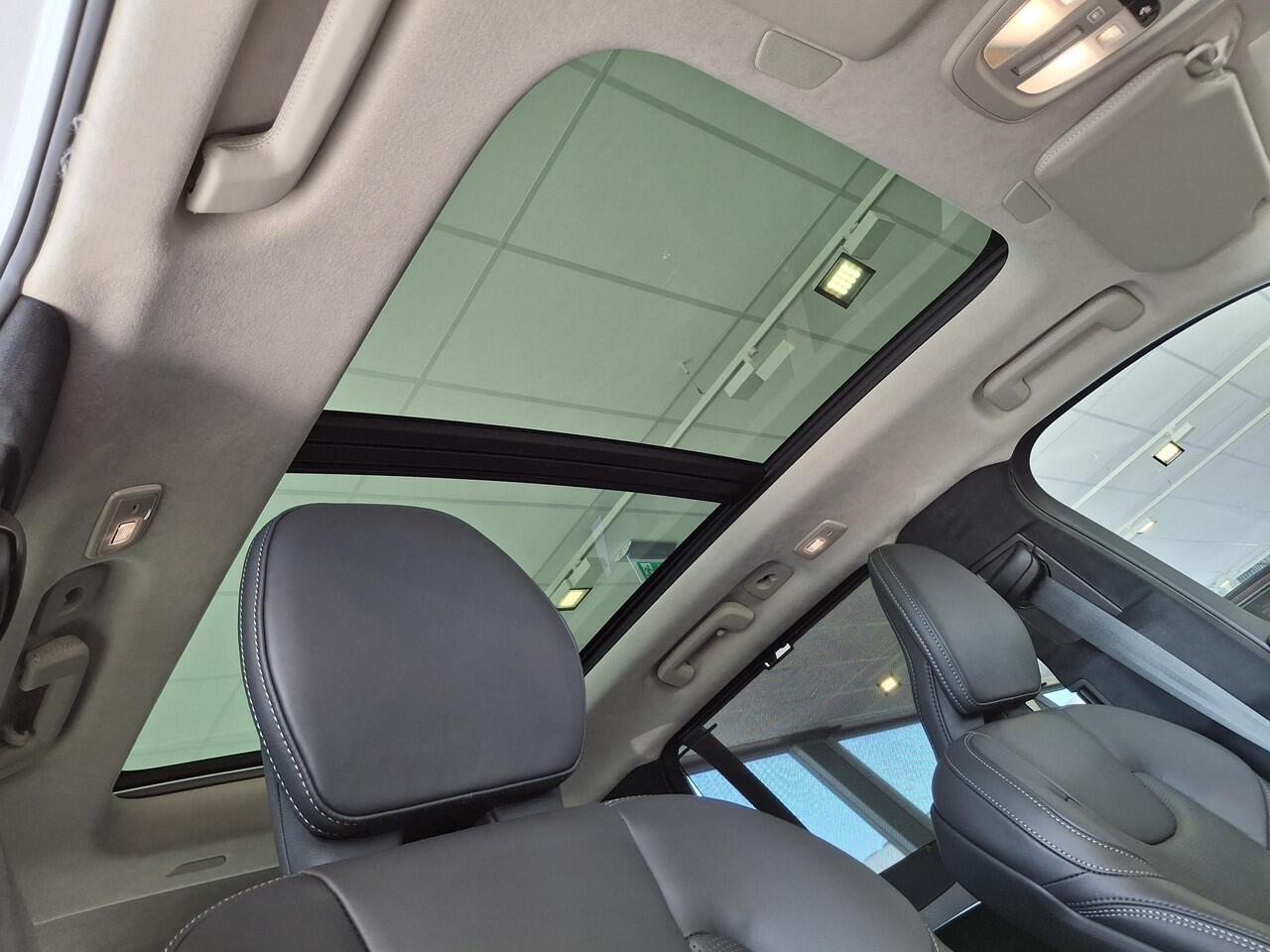 Volvo XC90 2.0 T8 Plug-in hybrid AWD Ultra Dark | Bowers Wilkins | Luchtvering | Panoramadak | 7 spaaks Velgen 21""