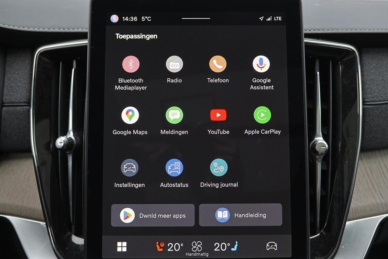 Volvo XC90 T8 Recharge AWD Ultra Dark - Luchtvering - Panorama/schuifdak - IntelliSafe Assist & Surround - 360º Camera - Bowers & Wilkins audio - Adaptieve LED koplampen - Verwarmde voorstoelen, stuur & achterbank - Parkeersensoren voor & achter - Elektr. bedienb. v