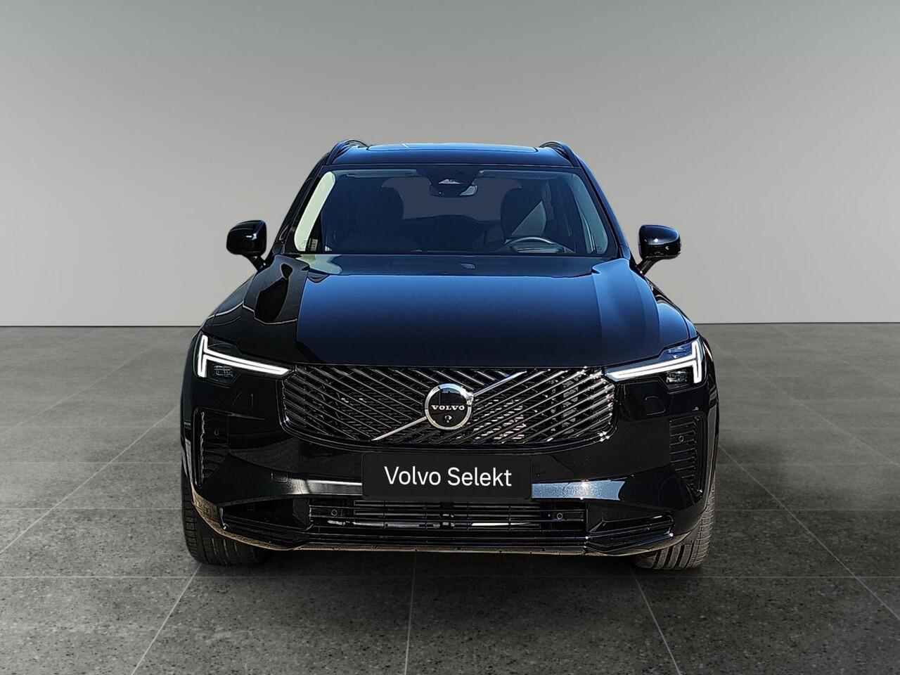 Volvo XC90 2.0 T8 Plug-in hybrid AWD Ultra Dark | Luchtvering | Trekhaak | Panoramadak | 360 graden camera |