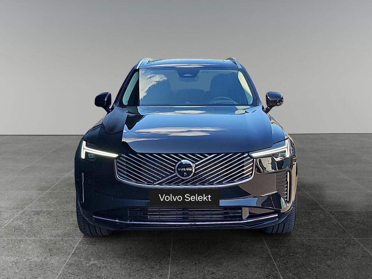 Volvo XC90 2.0 T8 Plug-in hybrid AWD Plus Bright | Luchtvering | Trekhaak | Bowers & Wilkins audio | Panoramadak |