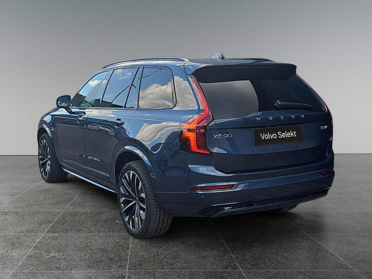 Volvo XC90 2.0 T8 Plug-in hybrid AWD Plus Dark | 360 graden camera | Harman/Kardon | Stoelverwarming | Verwarmde voorruit |