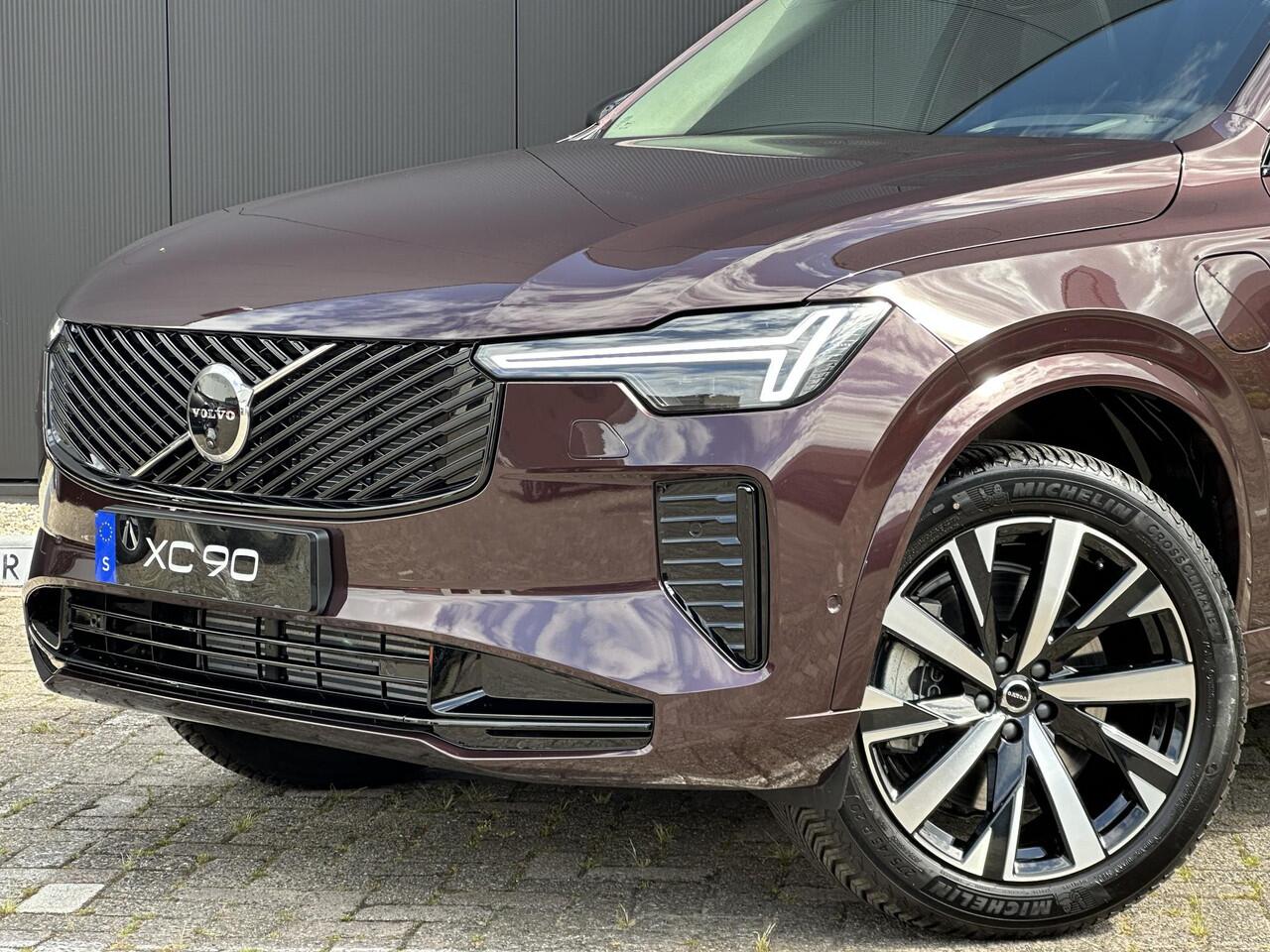 Volvo XC90 2.0 T8 Recharge AWD Ultra Dark / Pano. dak / 455 PK / Harman/Kardon / 360 camera / Verwarmde stoelen /
