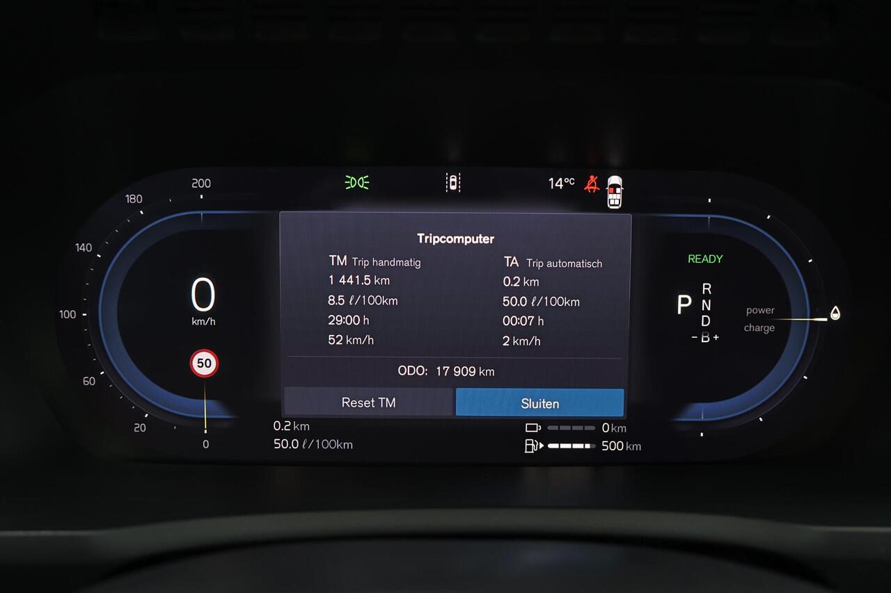 Volvo XC90 T8 Recharge AWD Ultra Dark - Luchtvering - Panorama/schuifdak - IntelliSafe Assist & Surround - 360º Camera - Bowers & Wilkins audio - Adaptieve LED koplampen - Verwarmde voorstoelen, stuur & achterbank - Parkeersensoren voor & achter - Elektr. bedienb. v