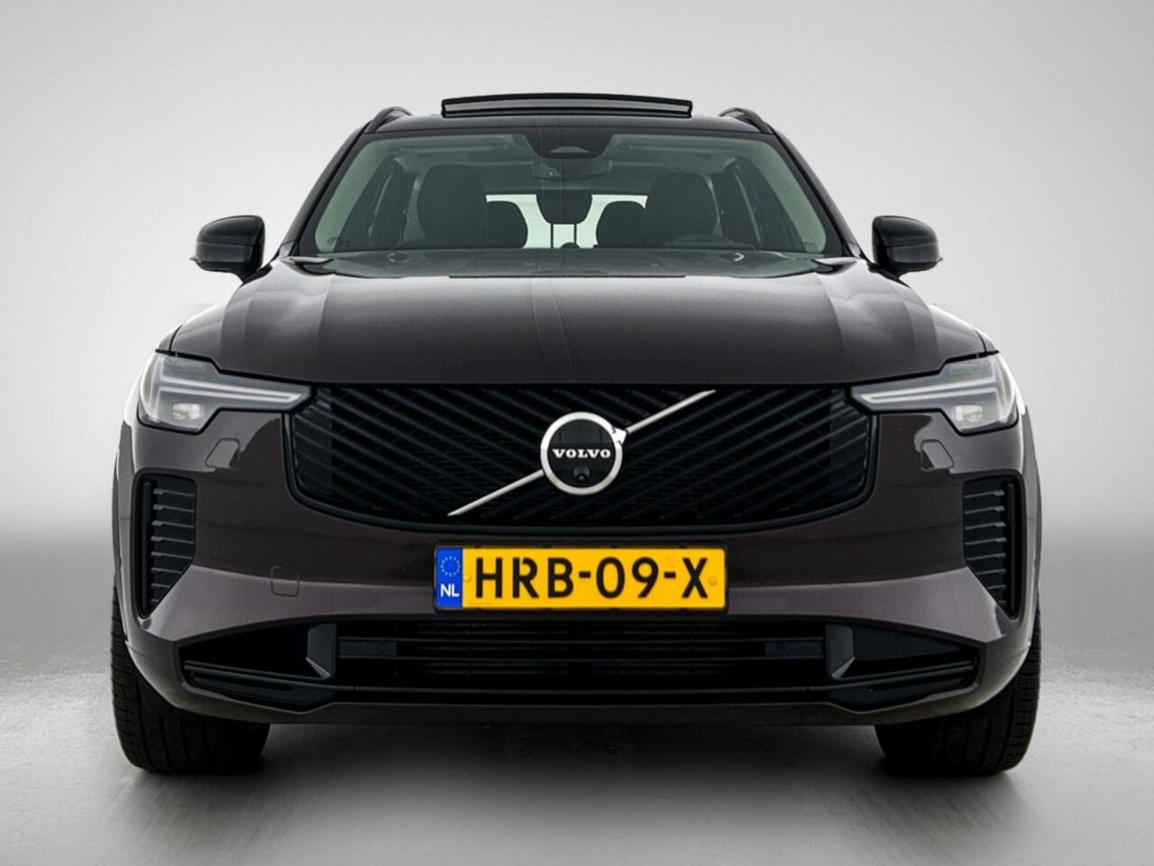 Volvo XC90 Ultra Dark Recharge Plug-In Hybrid AWD