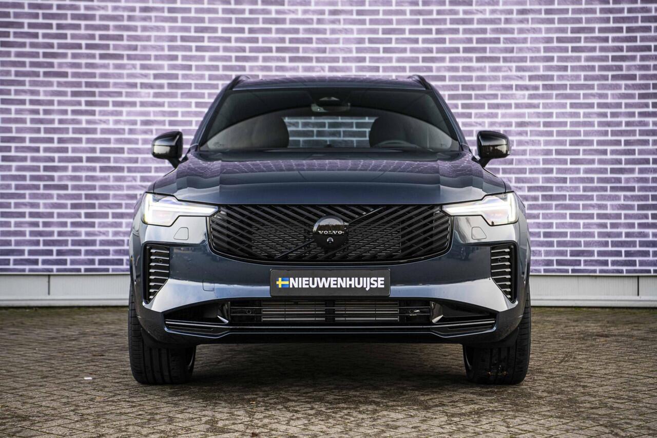 Volvo XC90 2.0 T8 Plug-in hybrid AWD Ultra Black Edition | Executive | 22" | Bowers & Wilkins | Luchtvering | Massage & Ventilatie | Gelamineerd Glas |