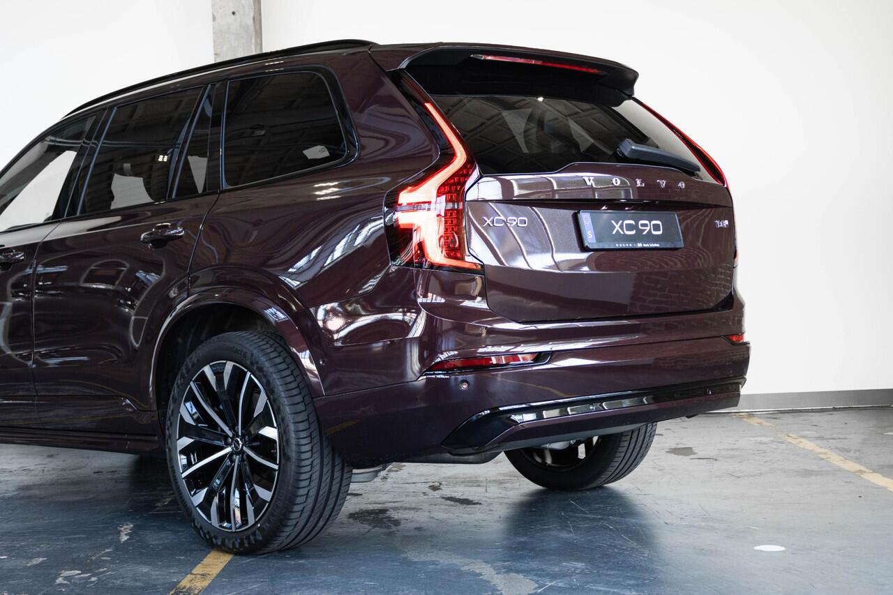 Volvo XC90 2.0 T8 Plug-in hybrid AWD Ultra Dark | Luchtvering | Getint Glas | Panorama Schuif/Kanteldak | Head-Up Display | Harman Kardon Premium Audio |