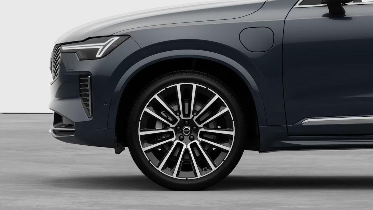 Volvo XC90 T8 Plug-in hybrid AWD Ultra Bright Executive Edition | Bowers & Wilkins | Nappa Leder | Geventileerde Voorstoelen | Massagefunctie | Luchtvering | 22" Lichtmetalen Wielen |