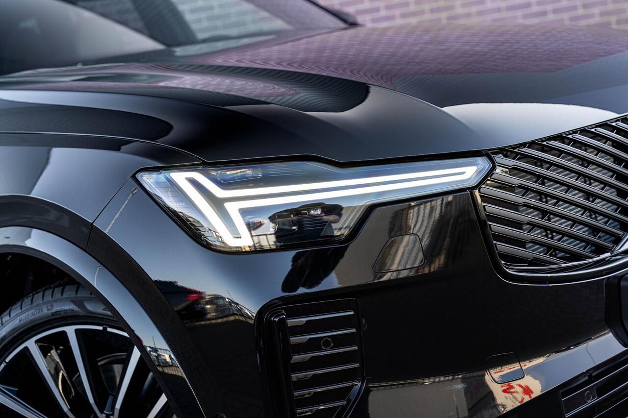 Volvo XC90 T8 Plug-in hybrid AWD Ultra Black Ed. Exec. | Long Range | Google | Adaptieve Cruise Control | Bowers & Wilkins Audio | Memory | Gelamineerde Zijruiten | Luchtvering | Elek. Stoelen | Massage | Keyless | Elek. Achterklep | Schuif-/Kanteldak | Zitverlening