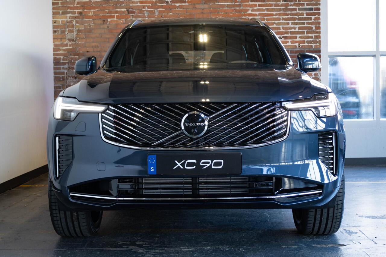 Volvo XC90 2.0 T8 Plug-in hybrid AWD Ultra Bright Executive Edition | Bowers & Wilkins Premium Audio | Luchtvering | 22" Lichtmetalen Wielen | Nappaleder met Ventilatie & Massage | Head-Up Display | 360º Camera |