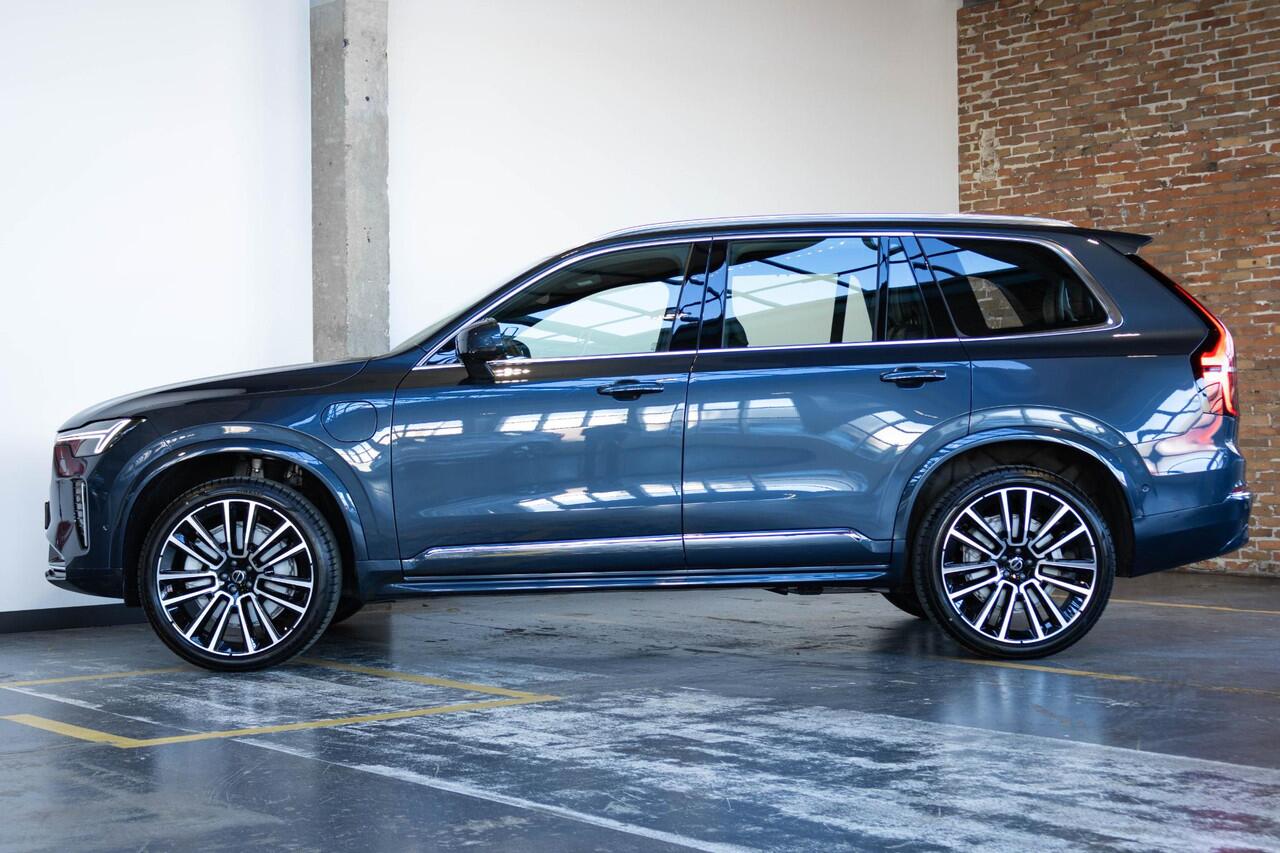 Volvo XC90 2.0 T8 Plug-in hybrid AWD Ultra Bright Executive Edition | Bowers & Wilkins Premium Audio | Luchtvering | 22" Lichtmetalen Wielen | Nappaleder met Ventilatie & Massage | Head-Up Display | 360º Camera |