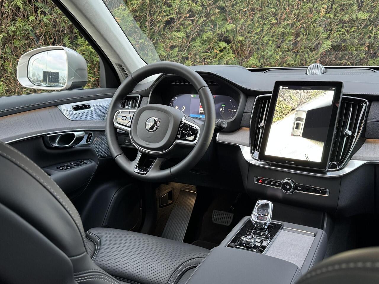 Volvo XC90 T8 Plug-in hybrid AWD Ultra Bright Exec. Ed. | Luchtvering | B&W Audio | 360 Camera | Leder Dashboard